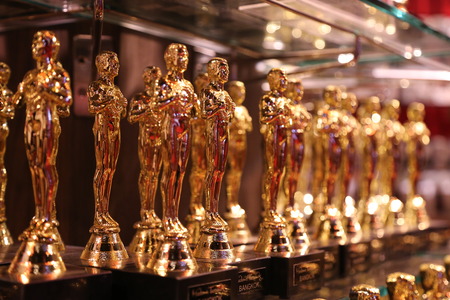 oscar figurines