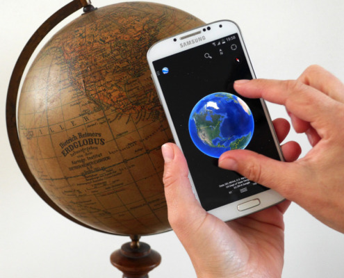 globe and smartphone