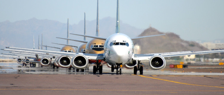 airplanes on runway