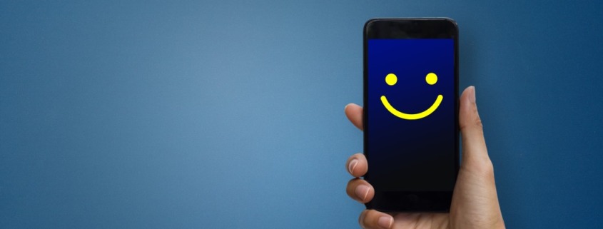 smiling smartphone