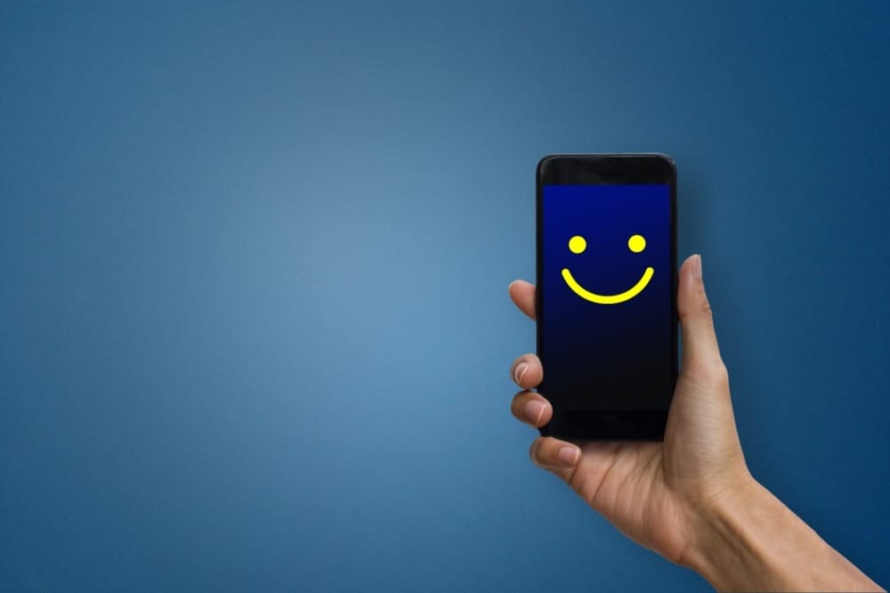 smiling smartphone
