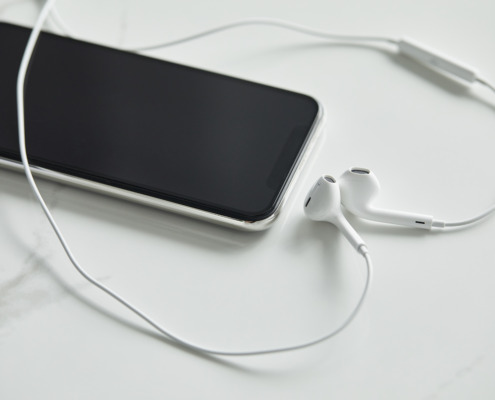 smartphone with wired earphones